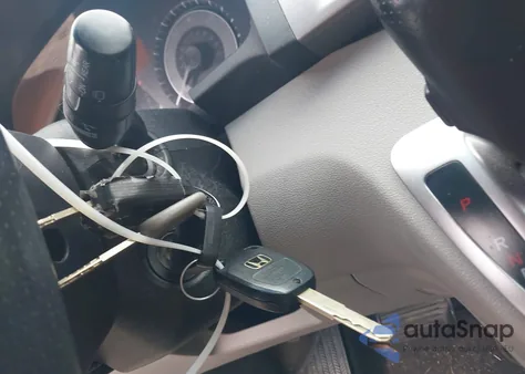 2011 Honda Odyssey Touring/Touring Elite z USA, uszkodzony, nr VIN 5FNRL5H91BB033009